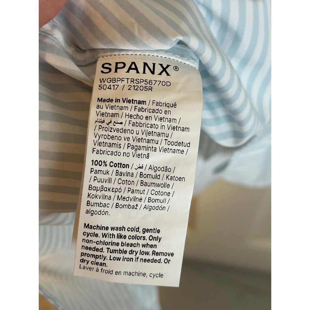 Spanx Relaxed Fit Poplin Shirt Sky Feeder Blue White Striped Cotton M - Picture 8 of 8